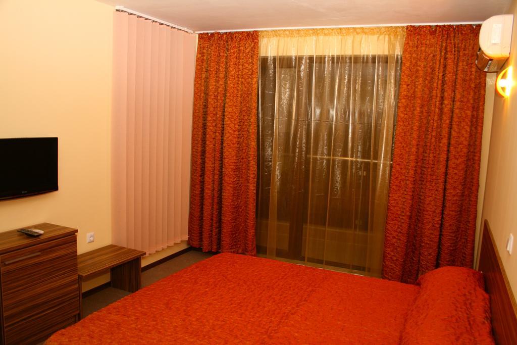 Hotel Rusalka 키텐 외부 사진